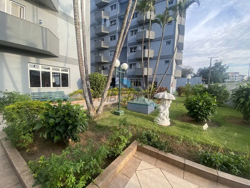 Apartamento com 2 quartos para alugar em Indaiá, Caraguatatuba - SP - imagem 1 Foto 1 de Apartamento com 2 quartos para alugar em Indaiá, Caraguatatuba - SP