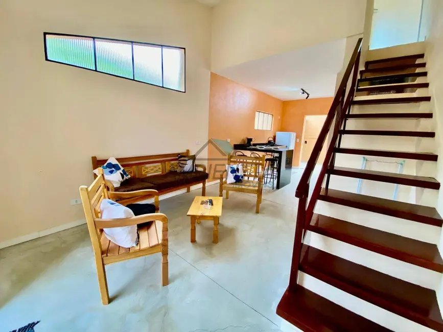 Foto 4 de Casa com 2 quartos para alugar em Prainha, Caraguatatuba - SP