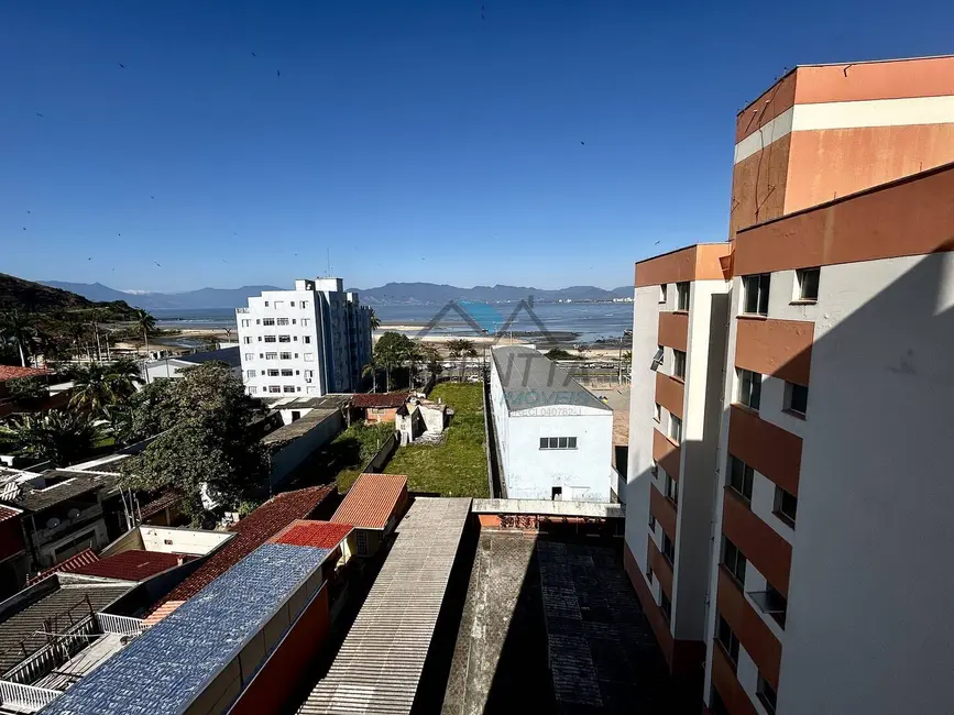 Apartamento com 2 quartos para alugar, 67m2 em Sumaré, Caraguatatuba - SP - imagem 6 Foto 6 de Apartamento com 2 quartos para alugar, 67m2 em Sumaré, Caraguatatuba - SP