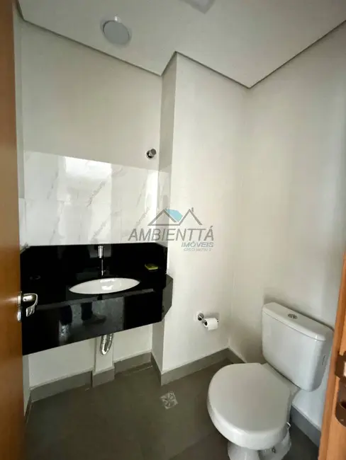 Foto 10 de Sala Comercial para alugar em Centro, Caraguatatuba - SP
