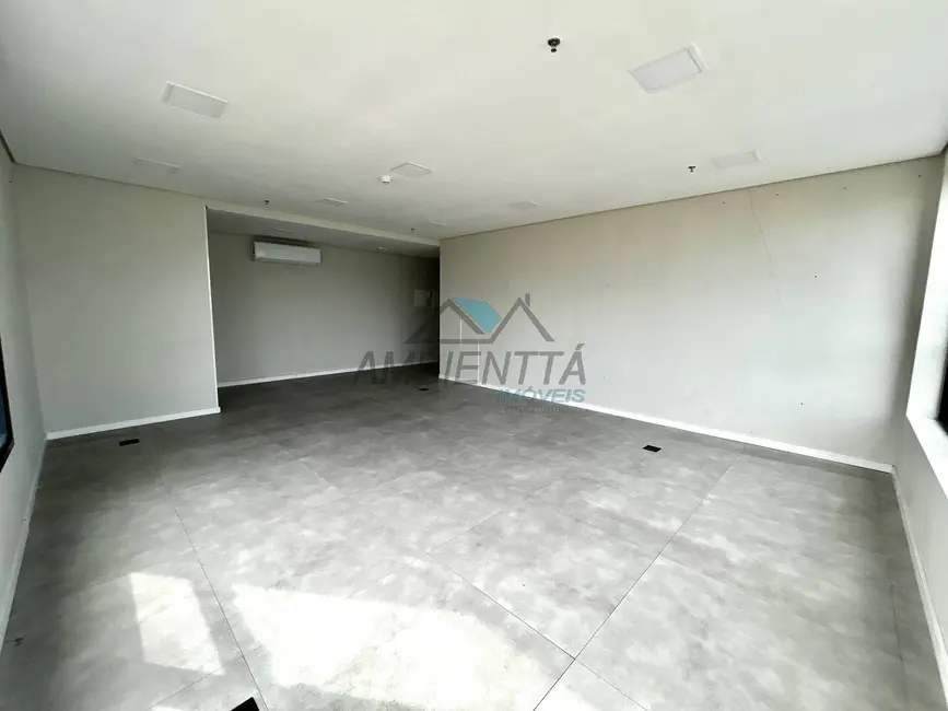 Foto 6 de Sala Comercial para alugar em Centro, Caraguatatuba - SP