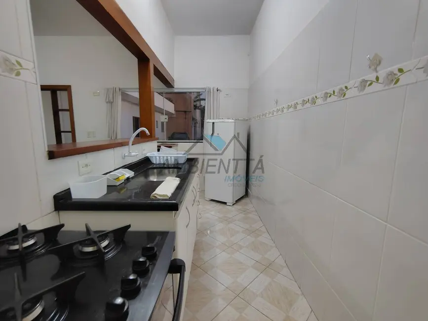 Casa com 2 quartos à venda e para alugar, 70m2 em Centro, Caraguatatuba - SP - imagem 9 Foto 9 de Casa com 2 quartos à venda e para alugar, 70m2 em Centro, Caraguatatuba - SP