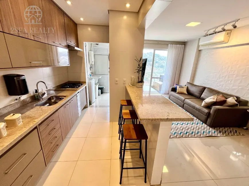 Foto 2 de Apartamento com 2 quartos à venda, 85m2 em Marapé, Santos - SP