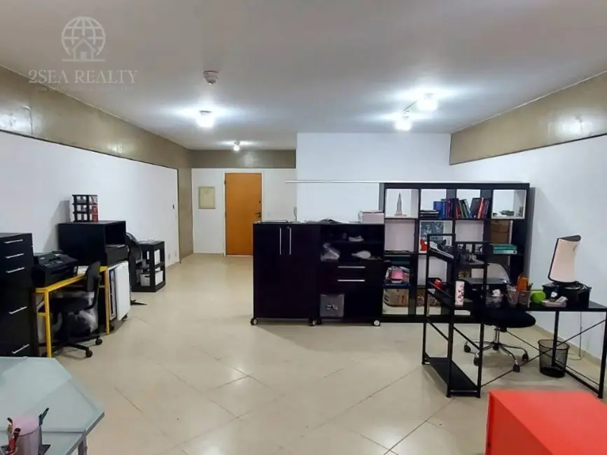 Sala Comercial para alugar, 45m2 em Centro, Santos - SP - imagem 1 Foto 1 de Sala Comercial para alugar, 45m2 em Centro, Santos - SP