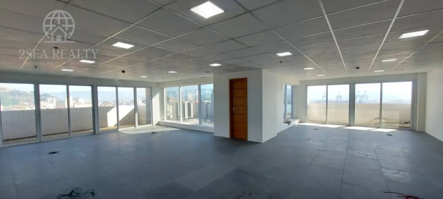 Sala Comercial à venda, 150m2 em Centro, Santos - SP - imagem 1 Foto 1 de Sala Comercial à venda, 150m2 em Centro, Santos - SP
