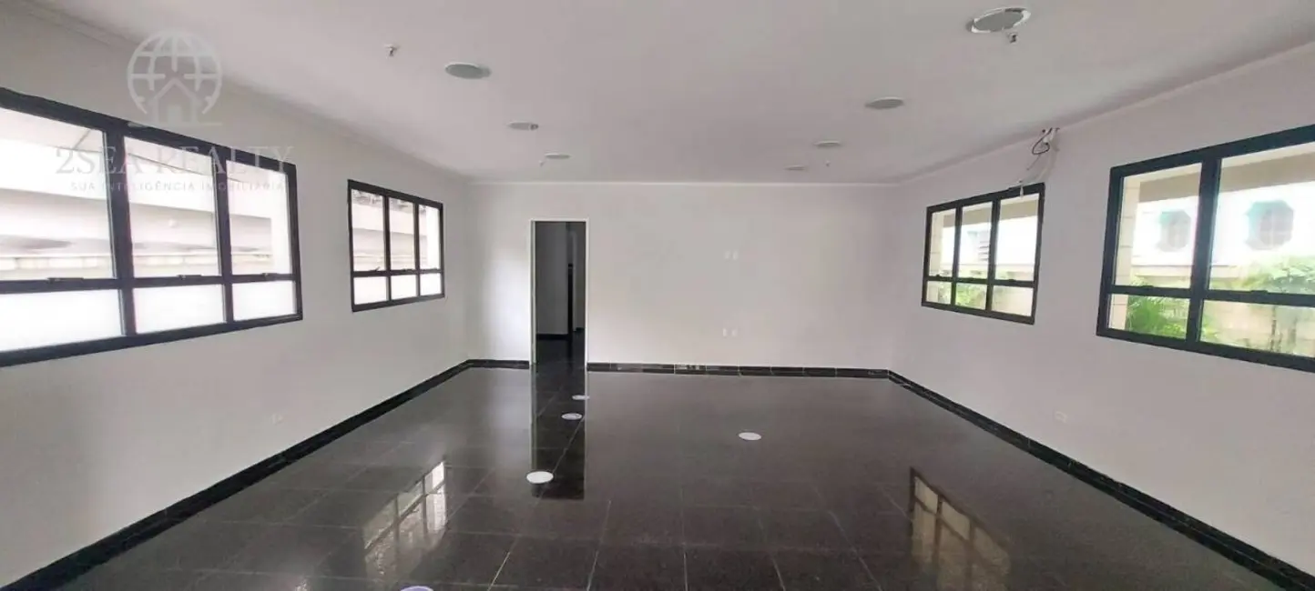 Loja para alugar, 110m2 em Gonzaga, Santos - SP - imagem 1 Foto 1 de Loja para alugar, 110m2 em Gonzaga, Santos - SP
