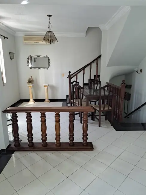 Foto 8 de Casa com 5 quartos à venda, 185m2 em Embaré, Santos - SP