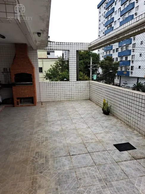 Foto 2 de Casa com 5 quartos à venda, 185m2 em Embaré, Santos - SP