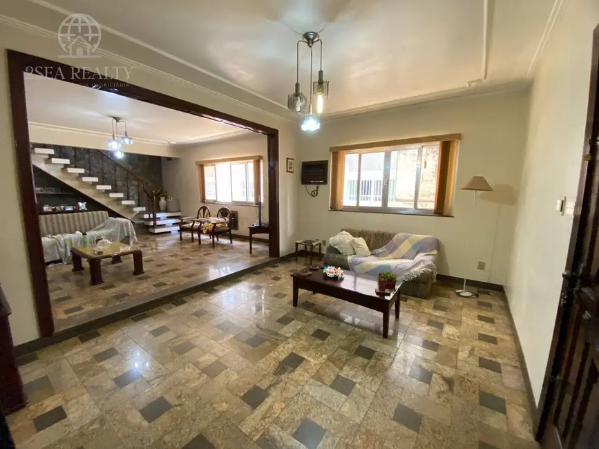 Casa com 3 quartos à venda, 318m2 em Vila Belmiro, Santos - SP - imagem 5 Foto 5 de Casa com 3 quartos à venda, 318m2 em Vila Belmiro, Santos - SP