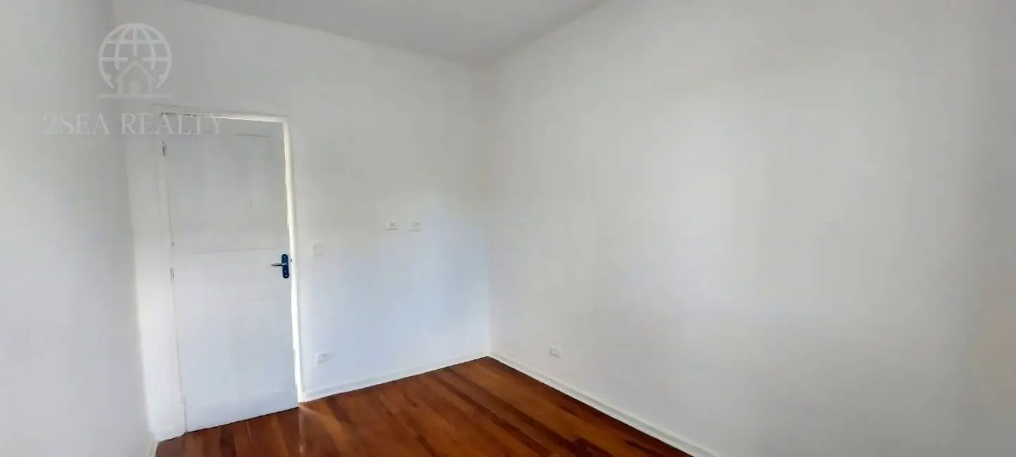 Foto 8 de Casa para alugar, 60m2 em Macuco, Santos - SP