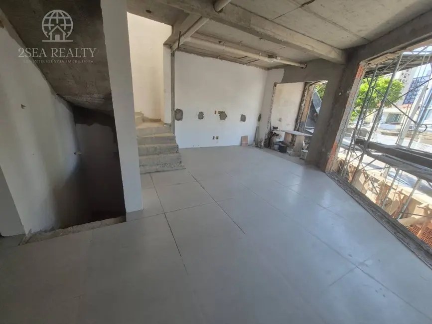 Casa com 3 quartos à venda, 125m2 em Embaré, Santos - SP - imagem 4 Foto 4 de Casa com 3 quartos à venda, 125m2 em Embaré, Santos - SP