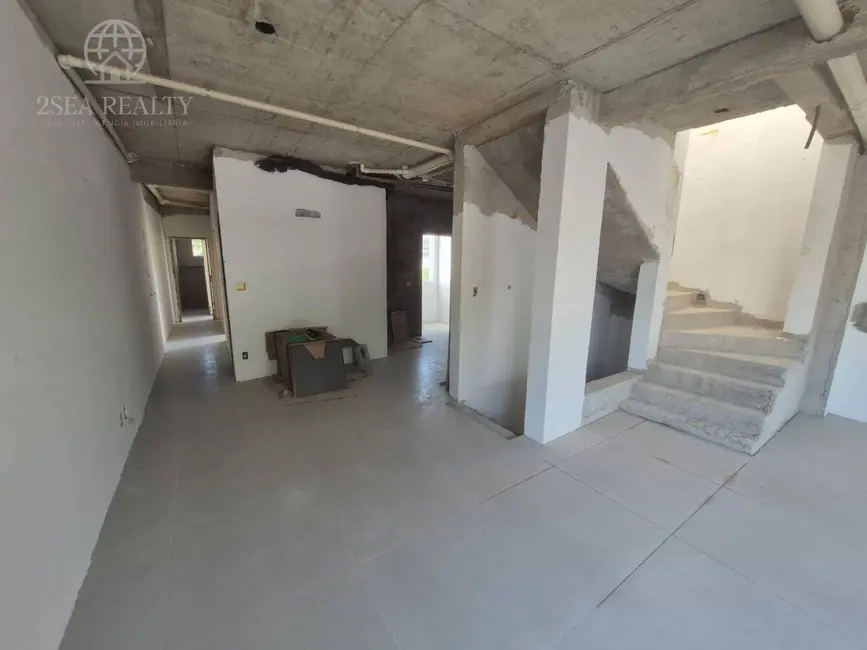 Casa com 3 quartos à venda, 125m2 em Embaré, Santos - SP - imagem 3 Foto 3 de Casa com 3 quartos à venda, 125m2 em Embaré, Santos - SP