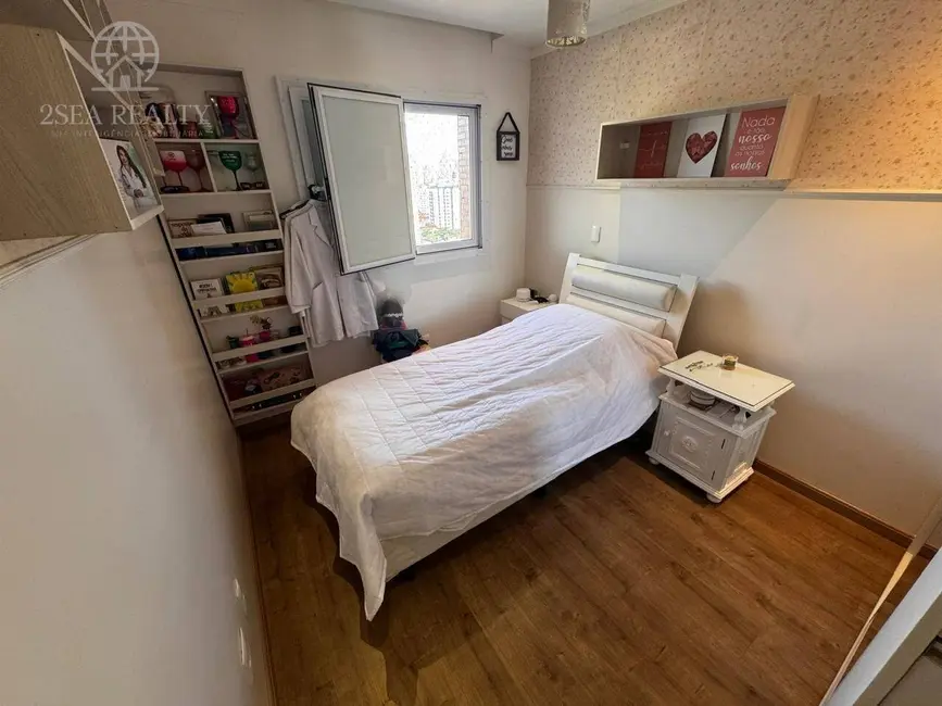 Apartamento com 3 quartos à venda e para alugar, 109m2 em Gonzaga, Santos - SP - imagem 7 Foto 7 de Apartamento com 3 quartos à venda e para alugar, 109m2 em Gonzaga, Santos - SP