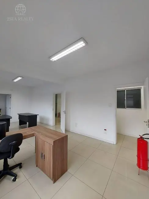 Foto 8 de Sala Comercial à venda e para alugar, 90m2 em Centro, Santos - SP