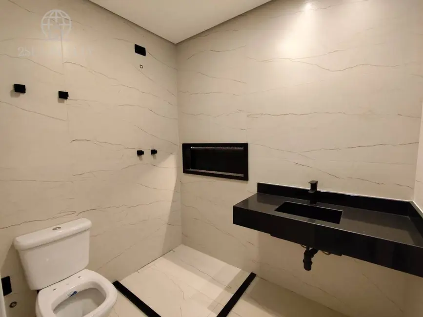 Foto 9 de Sobrado com 3 quartos à venda, 280m2 em Embaré, Santos - SP
