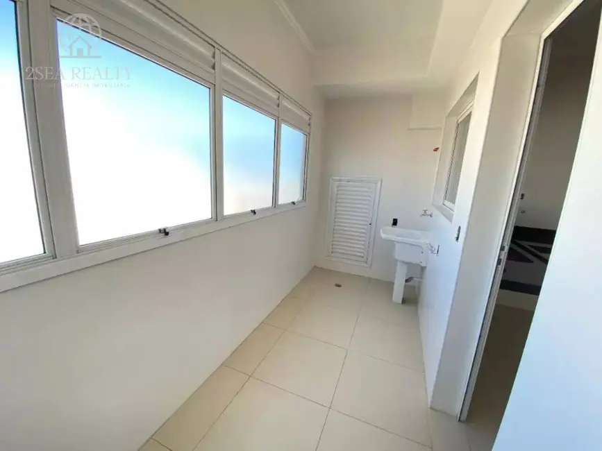 Foto 4 de Apartamento com 4 quartos à venda, 210m2 em Embaré, Santos - SP