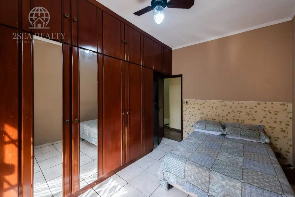 Foto 36 de Casa para alugar, 177m2 em Embaré, Santos - SP
