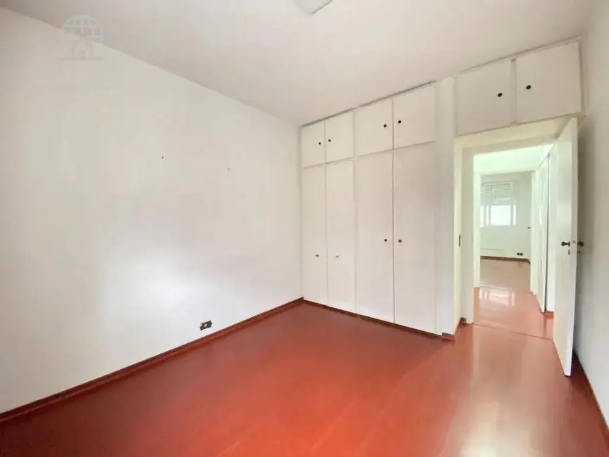 Apartamento com 2 quartos à venda, 125m2 em Gonzaga, Santos - SP - imagem 4 Foto 4 de Apartamento com 2 quartos à venda, 125m2 em Gonzaga, Santos - SP