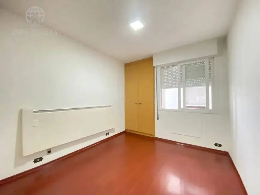Apartamento com 2 quartos à venda, 125m2 em Gonzaga, Santos - SP - imagem 5 Foto 5 de Apartamento com 2 quartos à venda, 125m2 em Gonzaga, Santos - SP