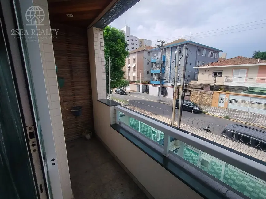 Casa com 5 quartos à venda e para alugar, 327m2 em Embaré, Santos - SP - imagem 5 Foto 5 de Casa com 5 quartos à venda e para alugar, 327m2 em Embaré, Santos - SP