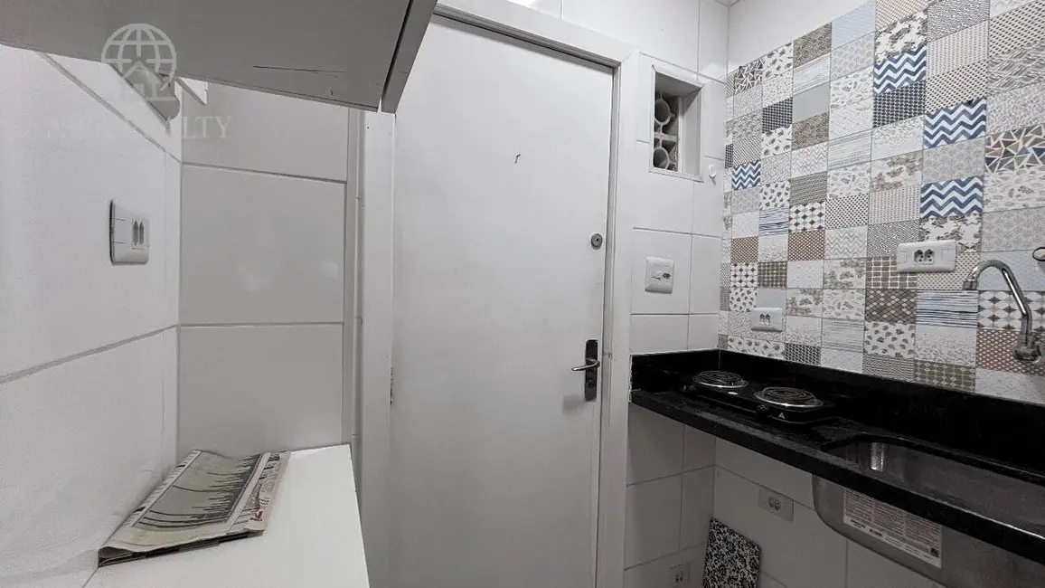 Foto 2 de Apartamento com 1 quarto à venda, 29m2 em Embaré, Santos - SP