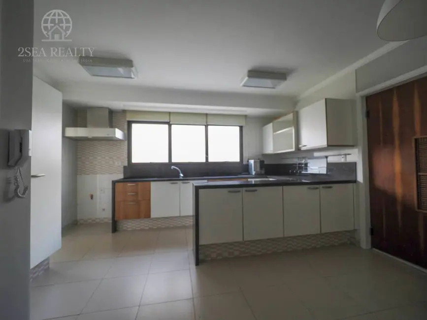 Foto 4 de Apartamento com 4 quartos à venda, 226m2 em Cambuí, Campinas - SP