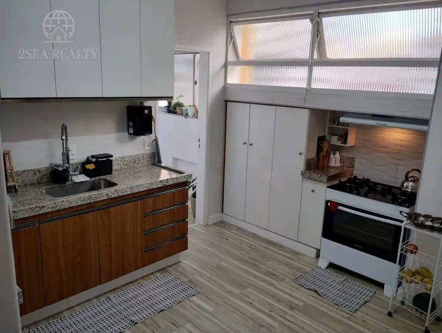 Foto 4 de Apartamento com 4 quartos à venda, 147m2 em Cambuí, Campinas - SP