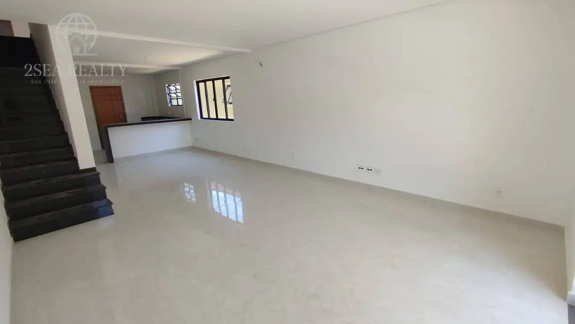 Casa com 3 quartos à venda, 220m2 em Aparecida, Santos - SP - imagem 6 Foto 6 de Casa com 3 quartos à venda, 220m2 em Aparecida, Santos - SP