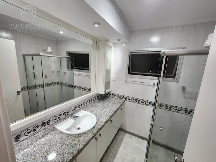 Apartamento com 2 quartos à venda, 84m2 em Gonzaga, Santos - SP - imagem 3 Foto 3 de Apartamento com 2 quartos à venda, 84m2 em Gonzaga, Santos - SP