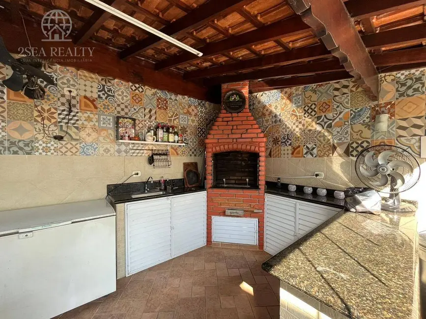 Foto 2 de Casa com 4 quartos à venda em Macuco, Santos - SP