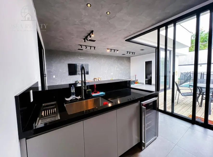 Casa com 3 quartos à venda, 229m2 em Swiss Park, Campinas - SP - imagem 2 Foto 2 de Casa com 3 quartos à venda, 229m2 em Swiss Park, Campinas - SP