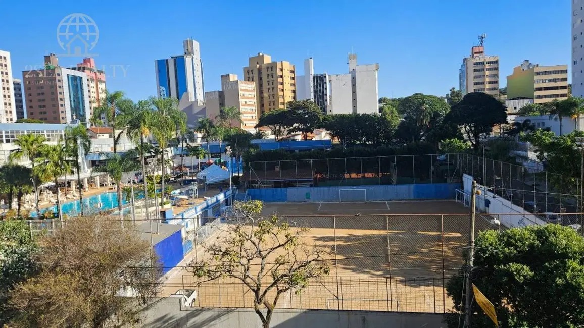 Foto 8 de Apartamento com 3 quartos à venda, 200m2 em Vila Itapura, Campinas - SP