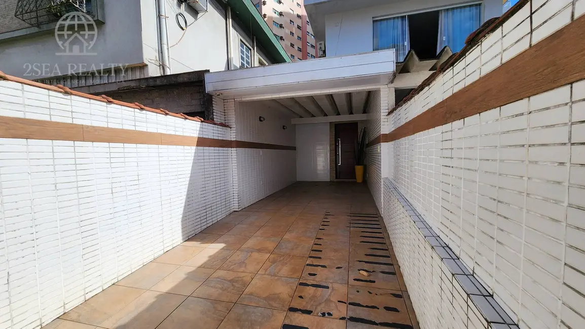 Foto 3 de Casa com 3 quartos à venda, 230m2 em Boqueirão, Santos - SP