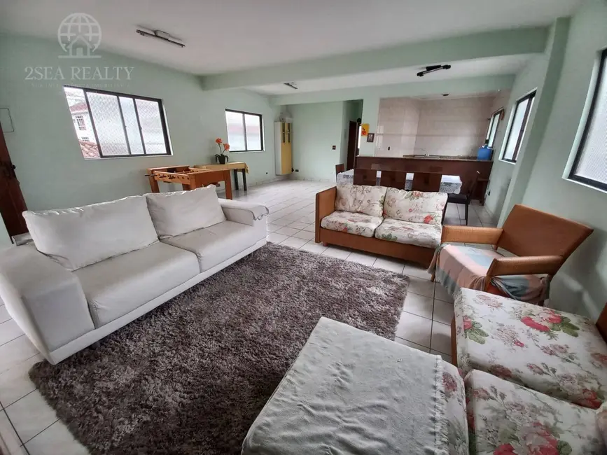 Casa com 5 quartos à venda, 330m2 em Embaré, Santos - SP - imagem 1 Foto 1 de Casa com 5 quartos à venda, 330m2 em Embaré, Santos - SP