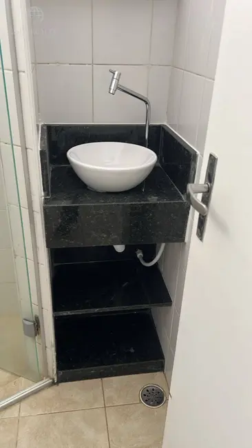 Apartamento com 2 quartos para alugar, 70m2 em Gonzaga, Santos - SP - imagem 6 Foto 6 de Apartamento com 2 quartos para alugar, 70m2 em Gonzaga, Santos - SP