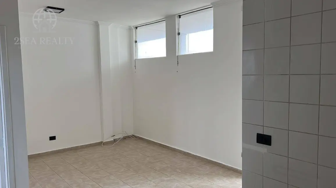 Apartamento com 2 quartos para alugar, 70m2 em Gonzaga, Santos - SP - imagem 1 Foto 1 de Apartamento com 2 quartos para alugar, 70m2 em Gonzaga, Santos - SP