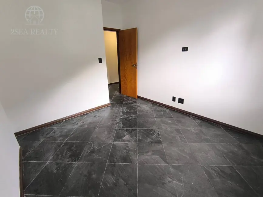 Apartamento com 2 quartos para alugar em Marapé, Santos - SP - imagem 6 Foto 6 de Apartamento com 2 quartos para alugar em Marapé, Santos - SP