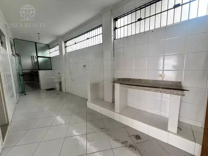 Foto 9 de Sala Comercial para alugar, 385m2 em Ponta da Praia, Santos - SP