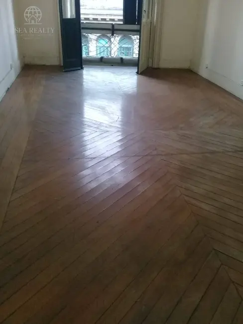 Sala Comercial à venda, 62m2 em Centro, Santos - SP - imagem 2 Foto 2 de Sala Comercial à venda, 62m2 em Centro, Santos - SP