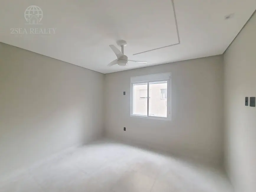 Foto 2 de Apartamento com 1 quarto à venda, 23m2 em Embaré, Santos - SP