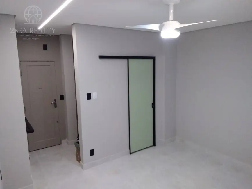 Foto 4 de Apartamento com 1 quarto à venda, 23m2 em Embaré, Santos - SP
