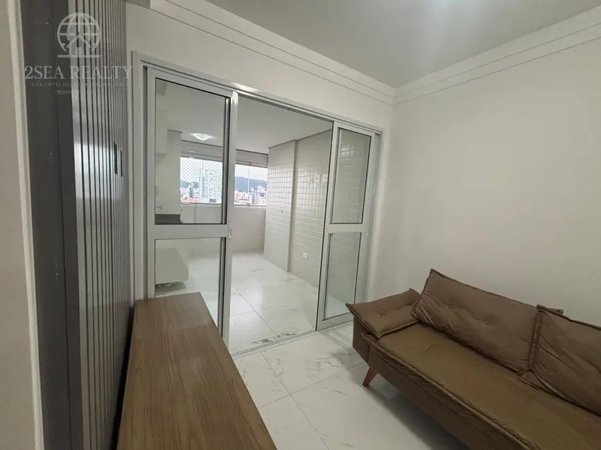 Foto 3 de Apartamento com 2 quartos para alugar, 68m2 em Boqueirão, Santos - SP