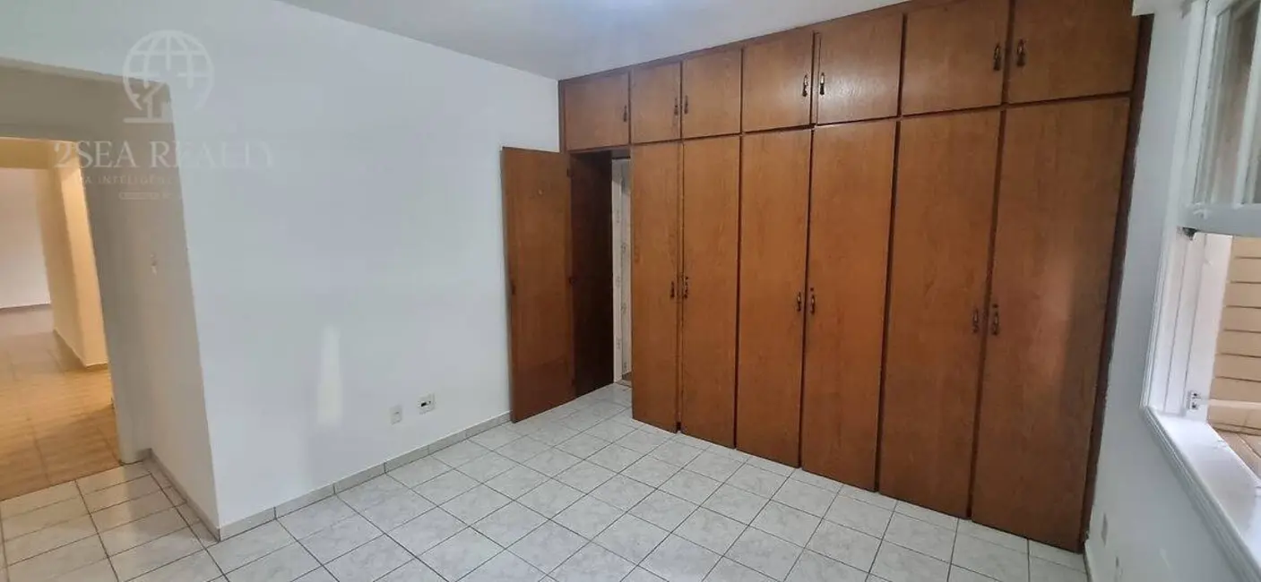 Foto 6 de Apartamento com 3 quartos para alugar, 202m2 em Embaré, Santos - SP
