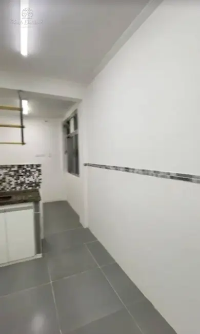 Apartamento com 2 quartos para alugar em Gonzaga, Santos - SP - imagem 2 Foto 2 de Apartamento com 2 quartos para alugar em Gonzaga, Santos - SP