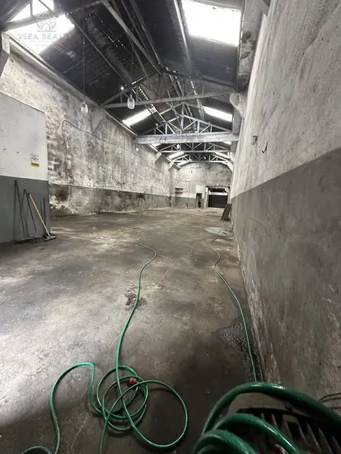 Armazém / Galpão para alugar, 360m2 em Macuco, Santos - SP - imagem 4 Foto 4 de Armazém / Galpão para alugar, 360m2 em Macuco, Santos - SP
