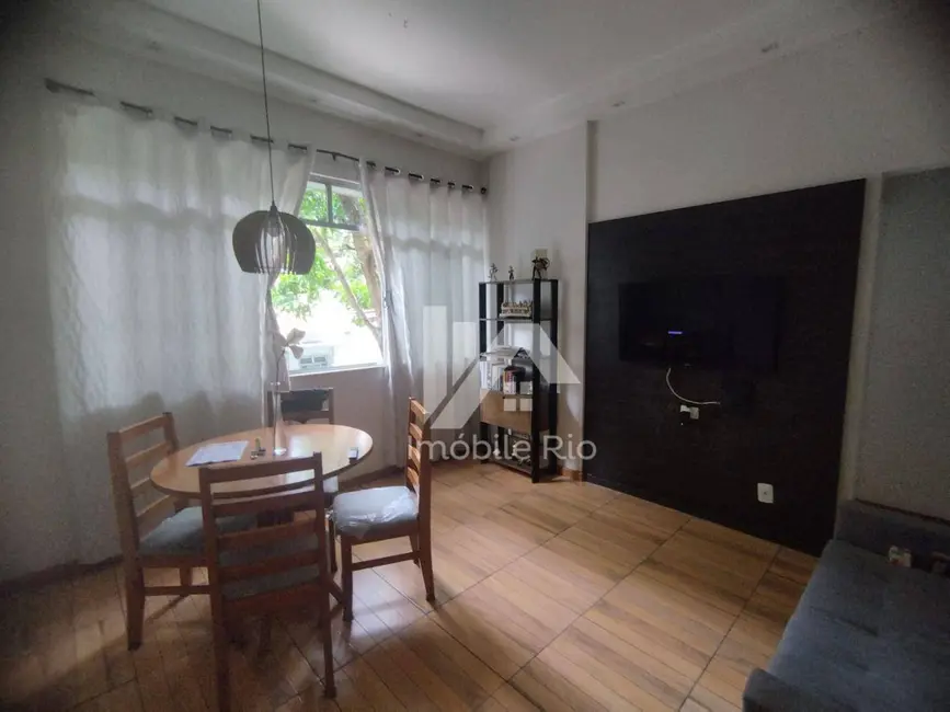 Apartamento com 2 quartos à venda, 55m2 em Vila Isabel, Rio De Janeiro - RJ - imagem 3 Foto 3 de Apartamento com 2 quartos à venda, 55m2 em Vila Isabel, Rio De Janeiro - RJ