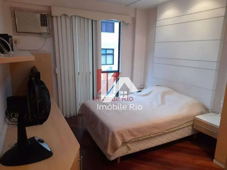 Apartamento com 4 quartos à venda, 140m2 em Tijuca, Rio De Janeiro - RJ - imagem 5 Foto 5 de Apartamento com 4 quartos à venda, 140m2 em Tijuca, Rio De Janeiro - RJ