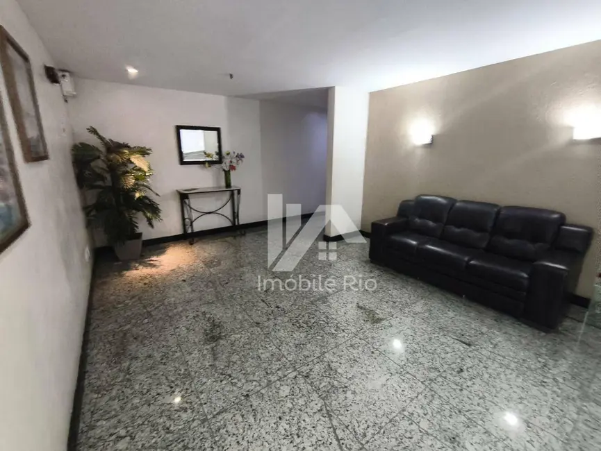 Apartamento com 2 quartos à venda, 60m2 em Tijuca, Rio De Janeiro - RJ - imagem 3 Foto 3 de Apartamento com 2 quartos à venda, 60m2 em Tijuca, Rio De Janeiro - RJ