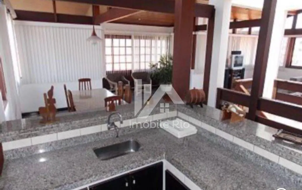Foto 5 de Casa com 7 quartos à venda, 360m2 em Piratininga, Niteroi - RJ