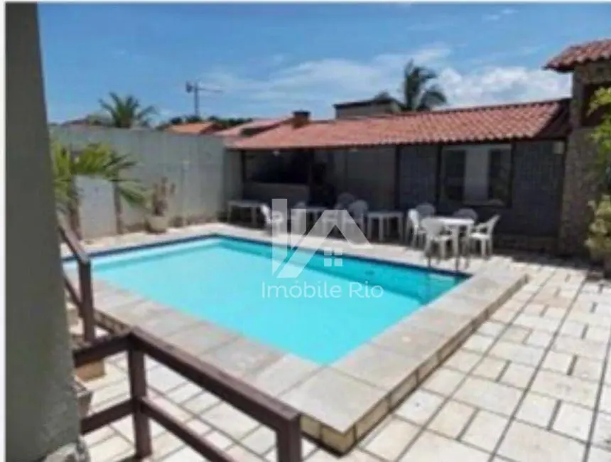 Foto 1 de Casa com 7 quartos à venda, 360m2 em Piratininga, Niteroi - RJ